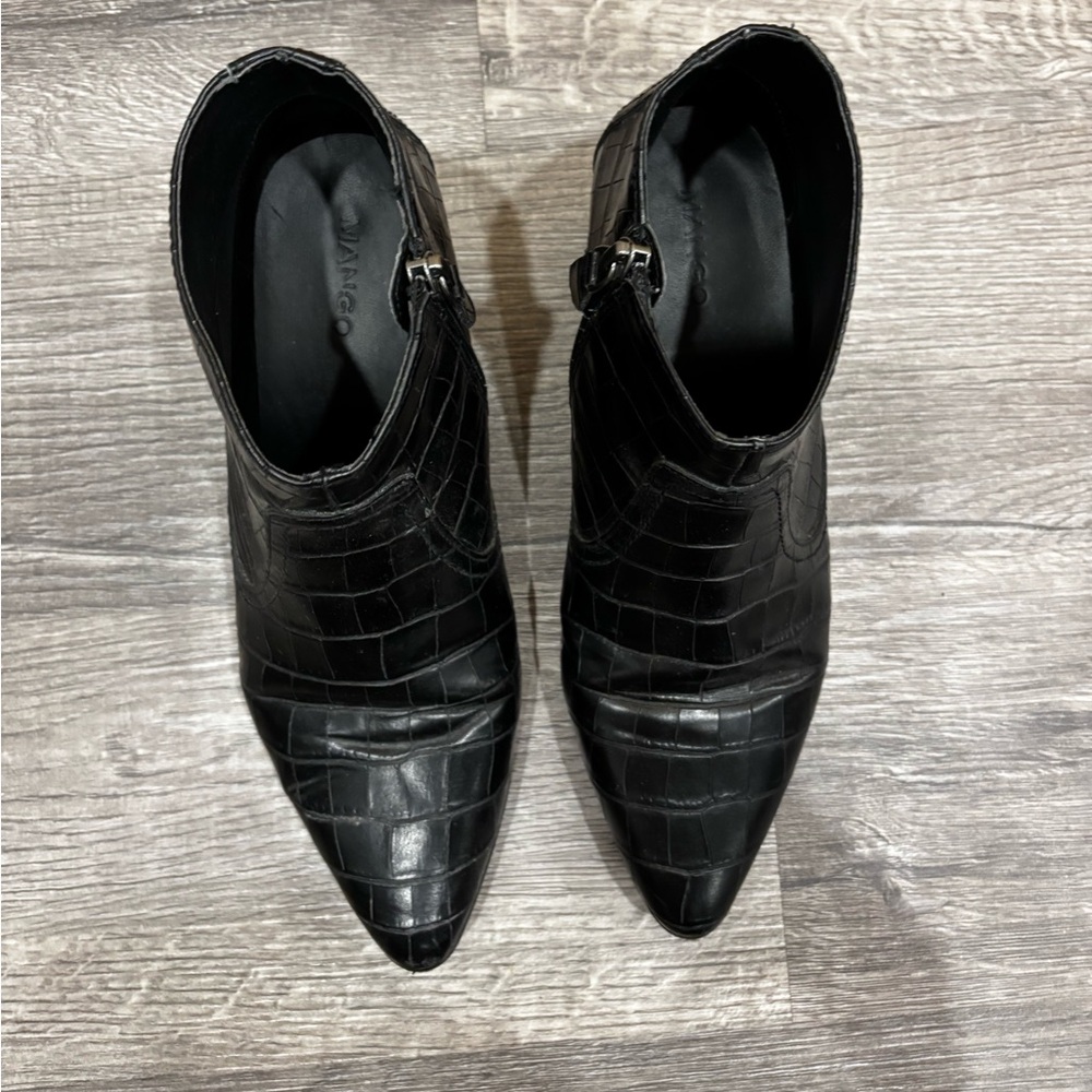 MANGO Short Croc Booties